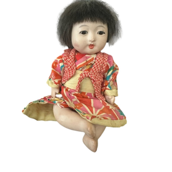 Vintage 1960s Japanese Jointed Baby Girl in Kimono - Picture 1 of 4